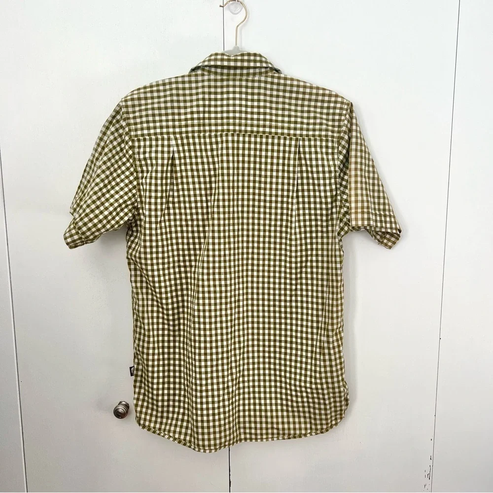 The North Face Men's Green Checkered Shirt Button Down Size Small